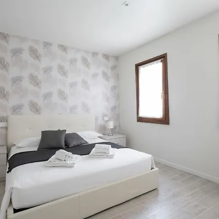 In San Marco With Canal View By Wonderful Italy Apartment *
