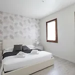 In San Marco With Canal View By Wonderful Italy Apartamento *