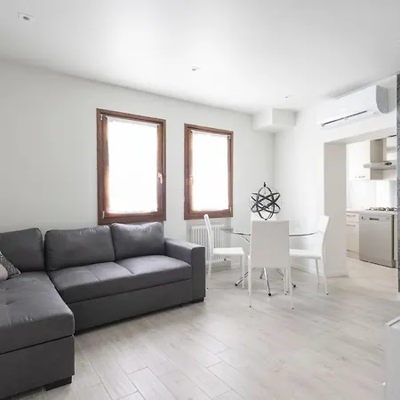 Apartament In San Marco With Canal View By Wonderful Italy *